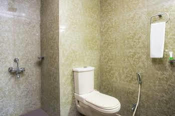 Hotel Treebo Sadhvika 2*
