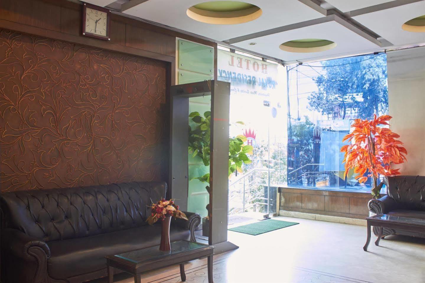 Hotel Fabhotel Royal Residency Ii - Nr Lakdikapul Metro Station 3*