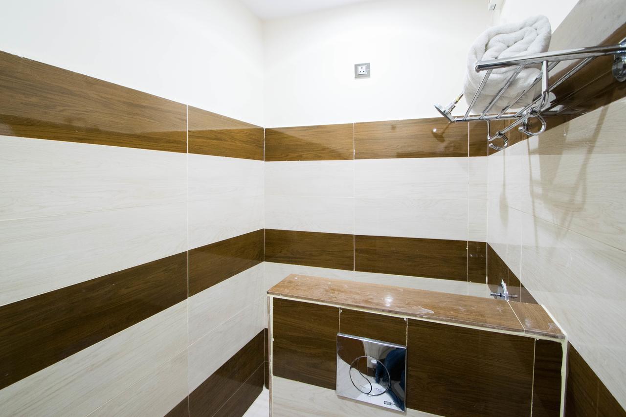 Collection O 5302 Bhadra Grand Hotel