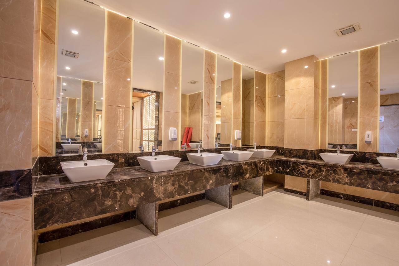 Hotel Oyo 4035 Spg Grand Hyderabad
