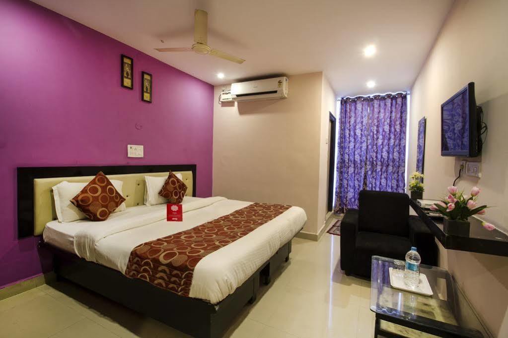 Oyo Madhapur Extension Hyderabad