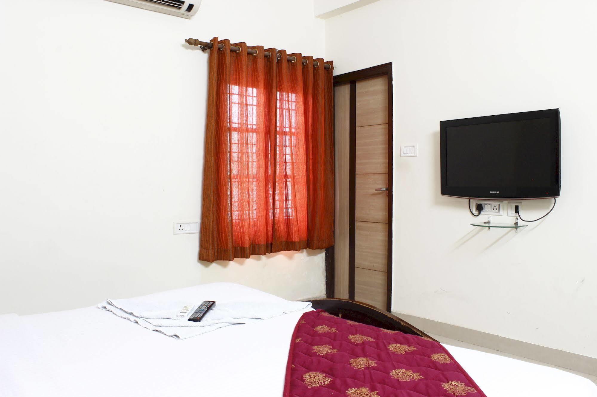 Hotel Horizon Residency 3*