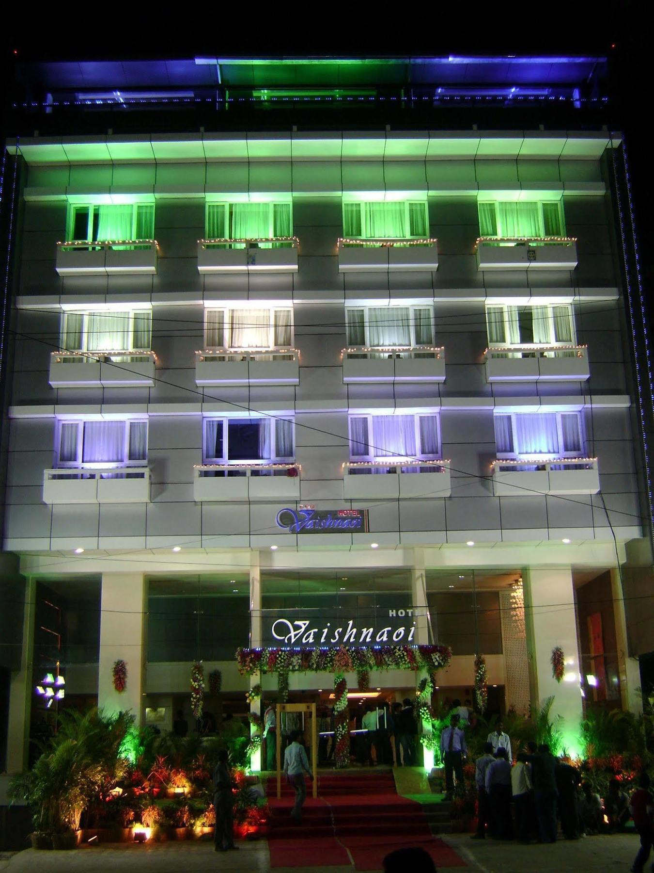 Hotel Vaishnaoi 3*