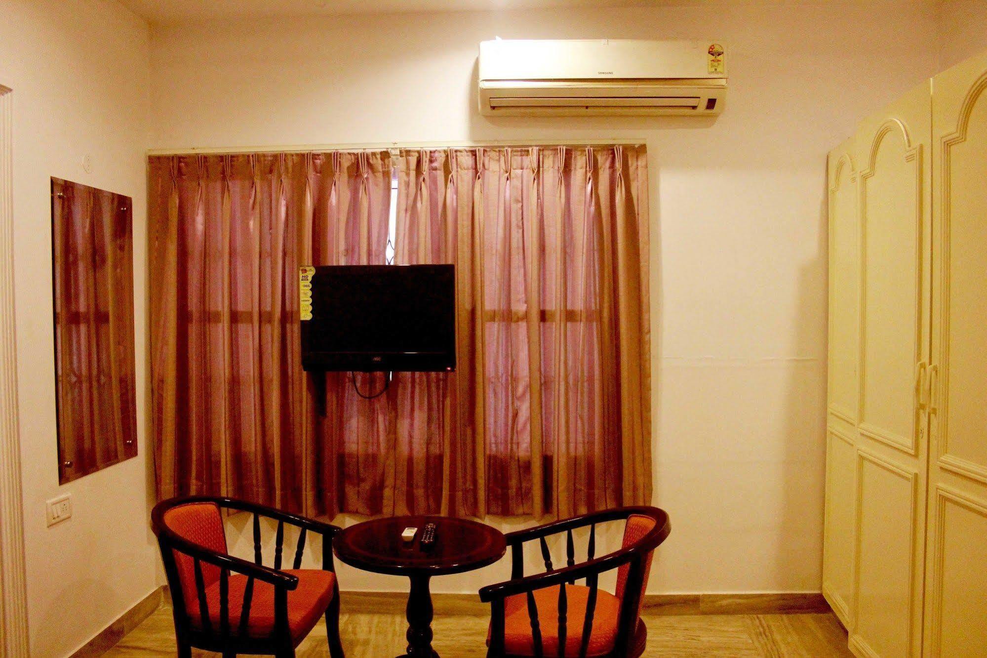 Hotel The Nest