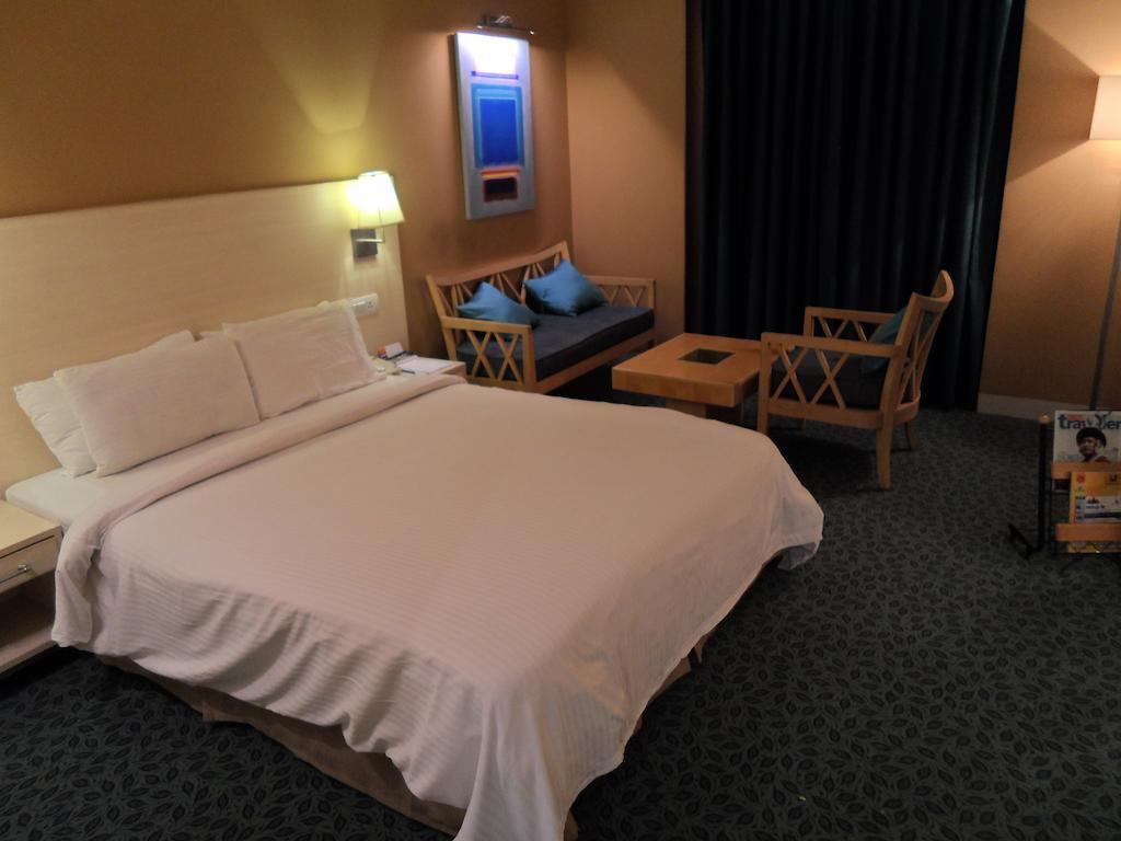 Aditya Hometel 3* Hyderabad