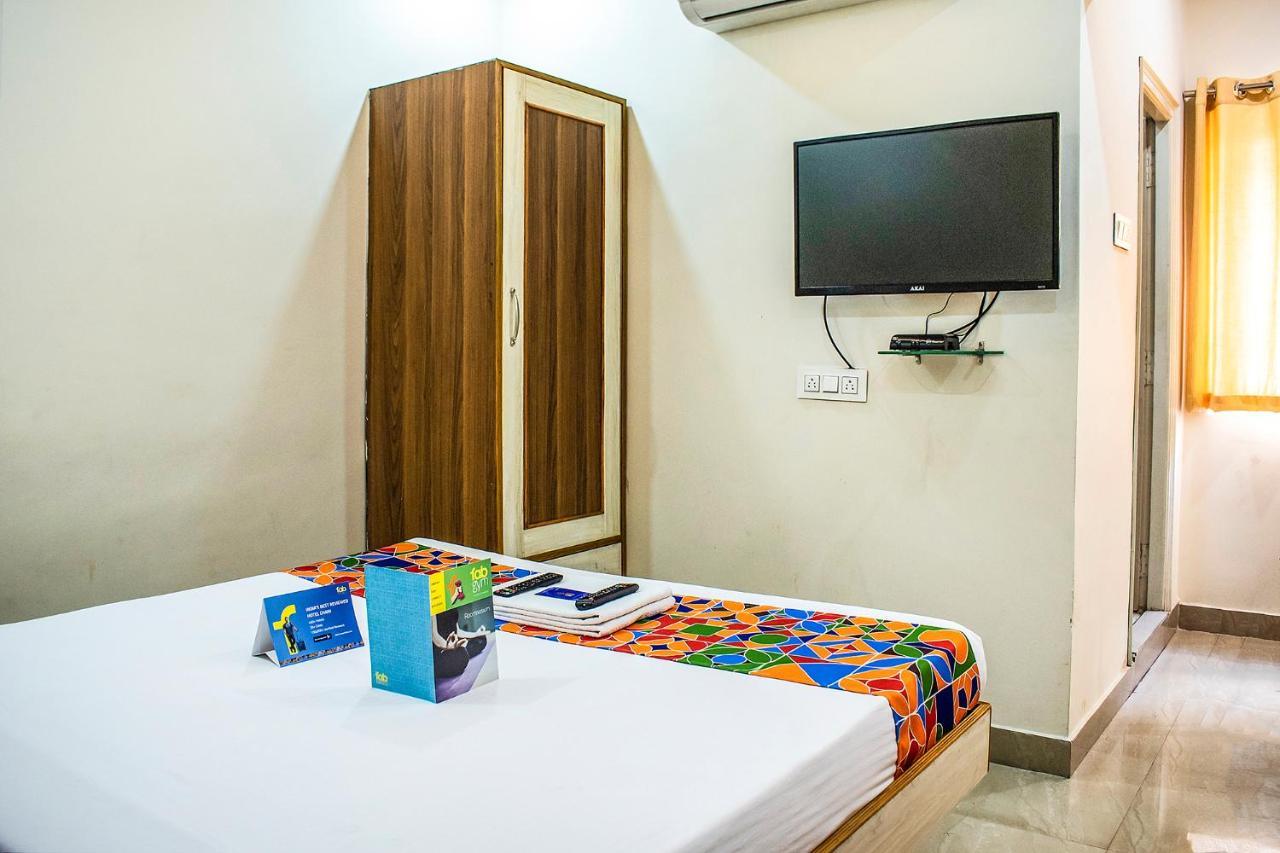 Hotel Fabexpress Sri Lakshmi Deluxe Sivarampalli 3*