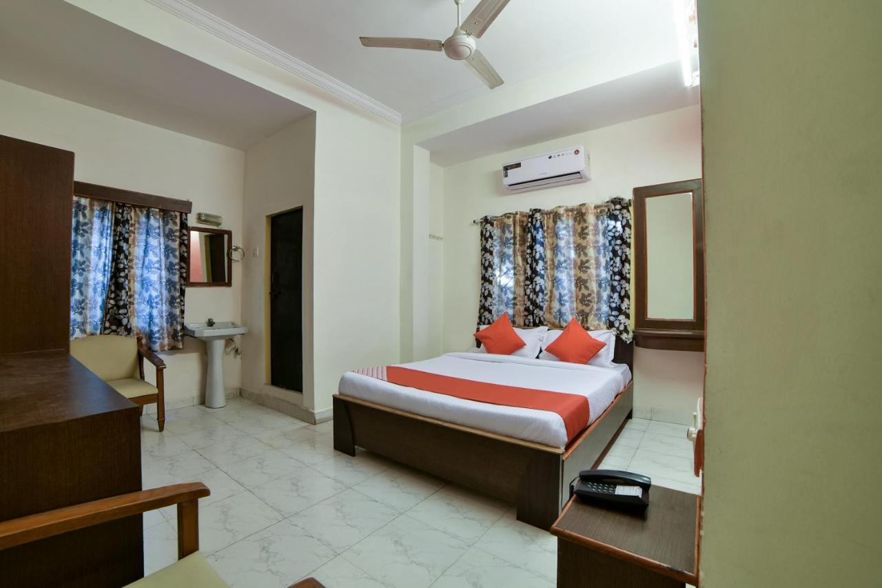 Hotel Oyo 16533 Sudarshan 3*