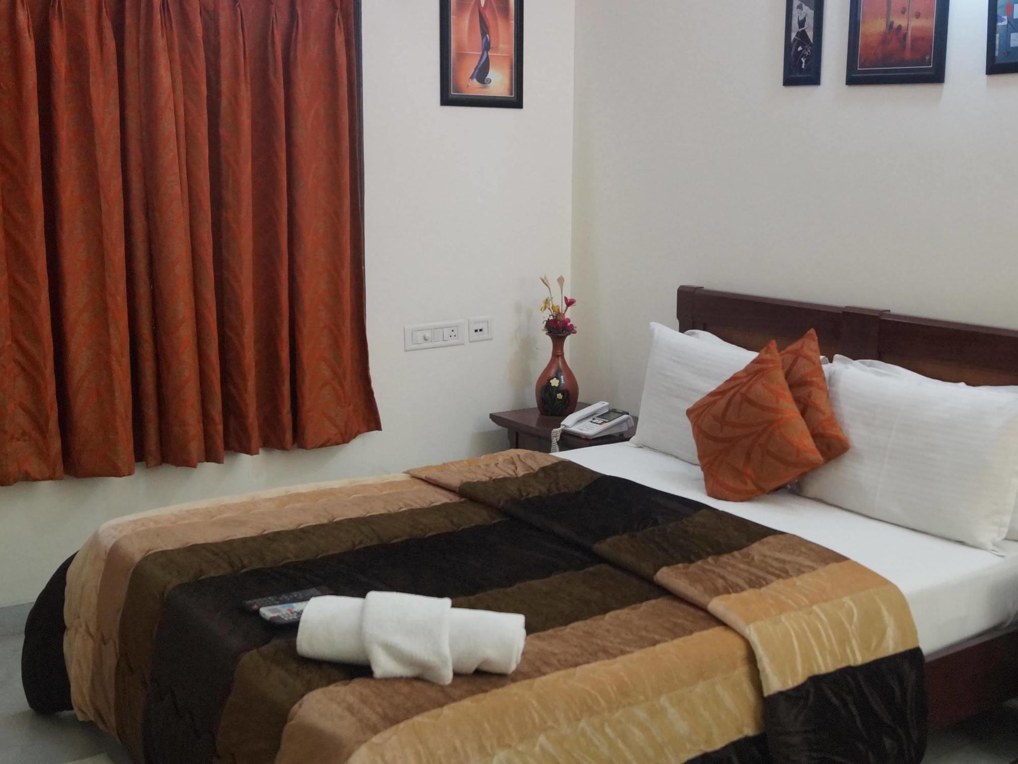 Nirmal Cherry Apartment *