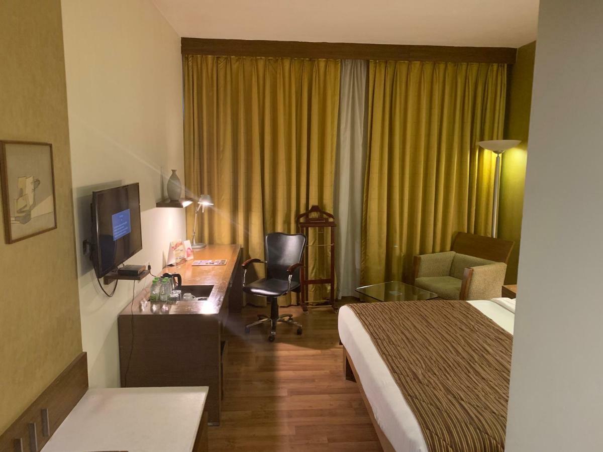 Hotel The Manohar Hyderabad