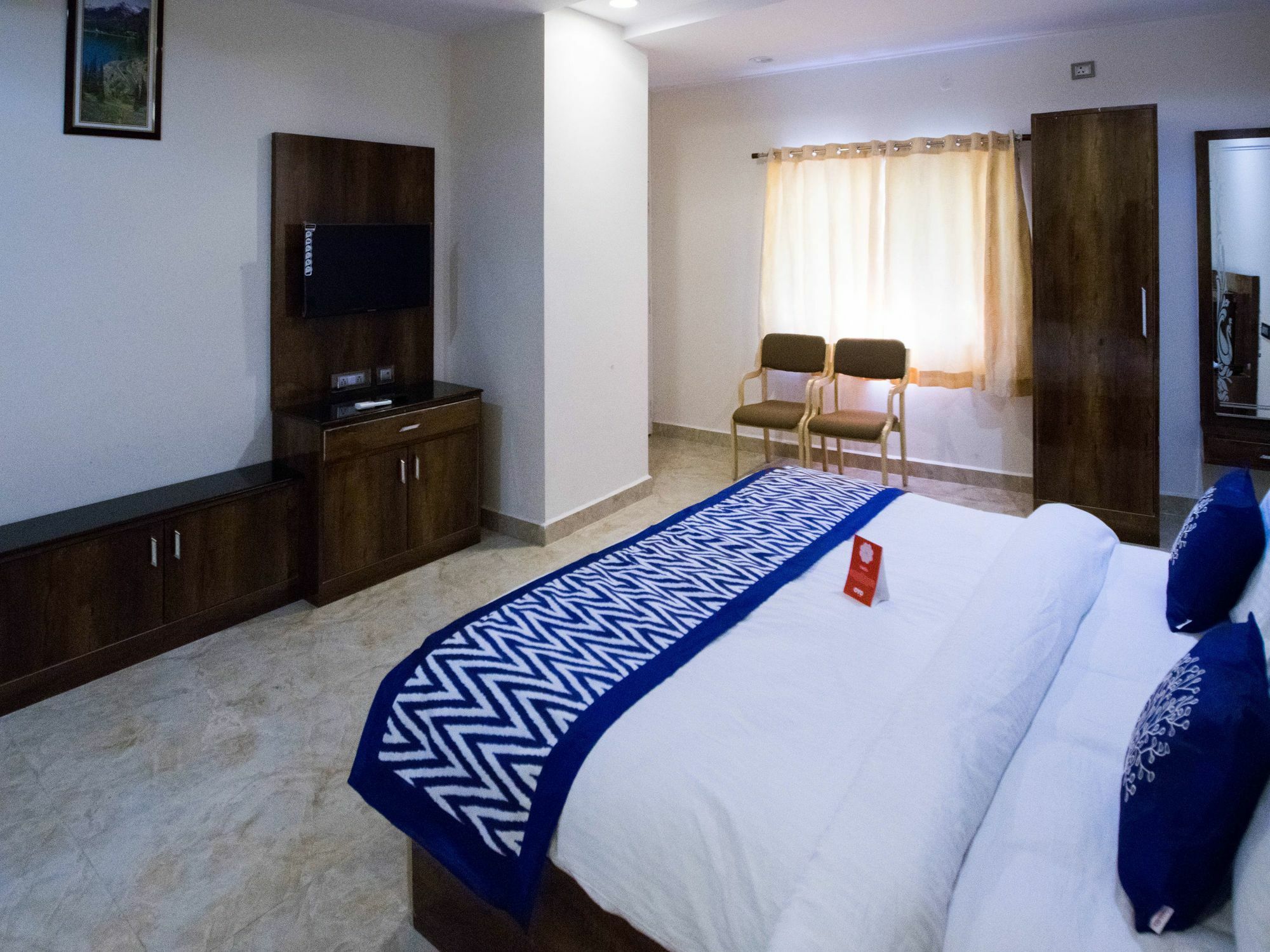 Collection O 5302 Bhadra Grand 3*
