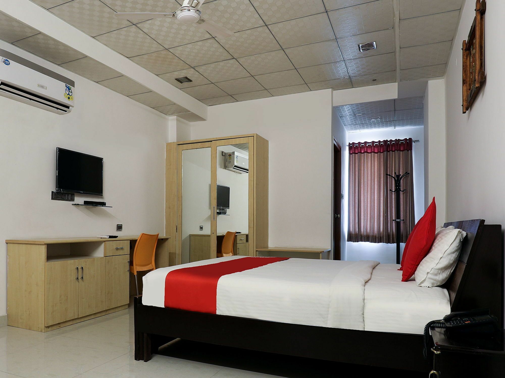 Oyo 986 Akhand Homes Hyderabad