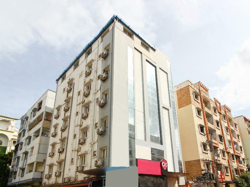 Oyo 17375 My Place Kondapur Hicc Hotel