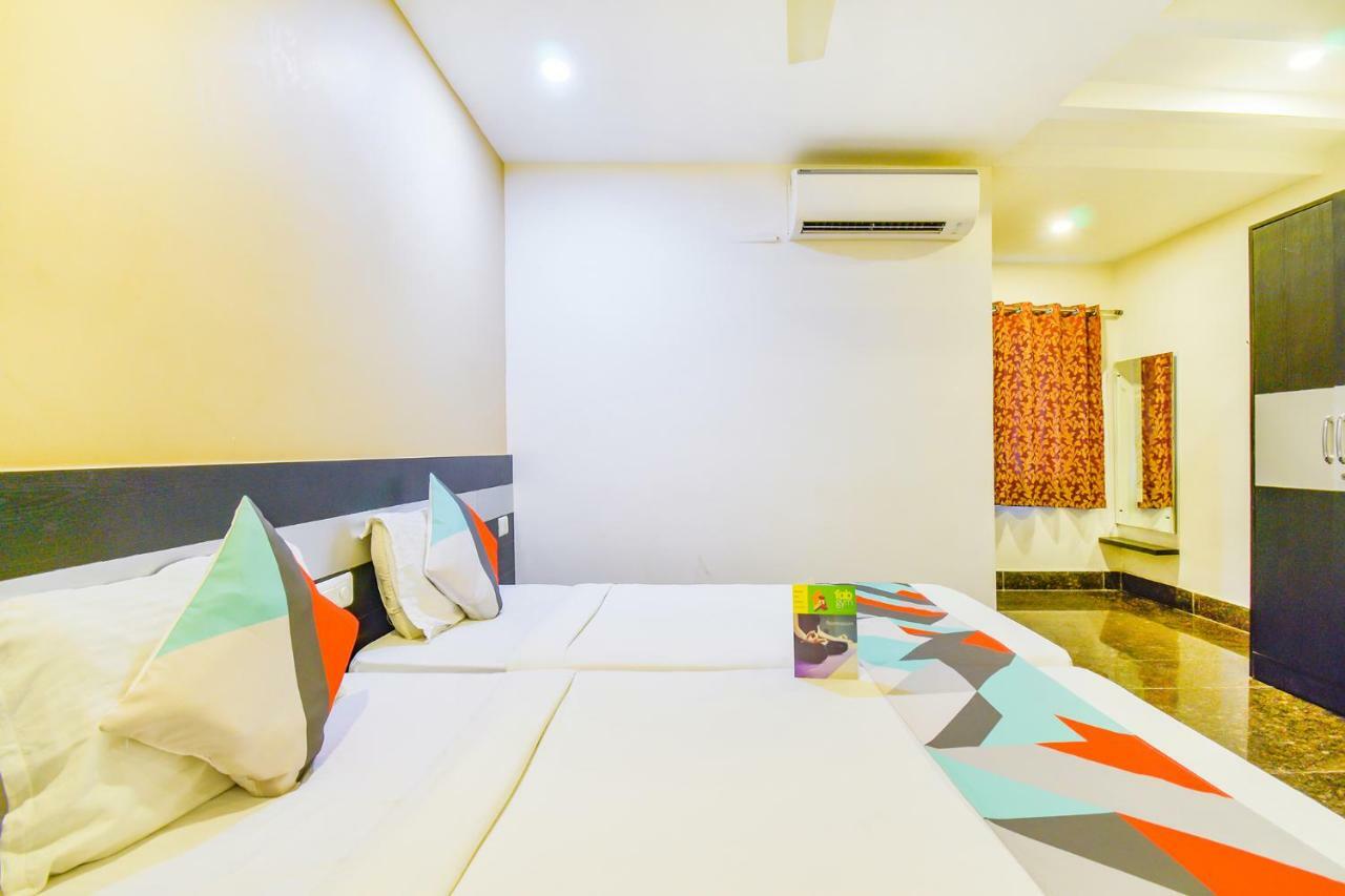 Fabexpress Gokul Ameerpet Hotel