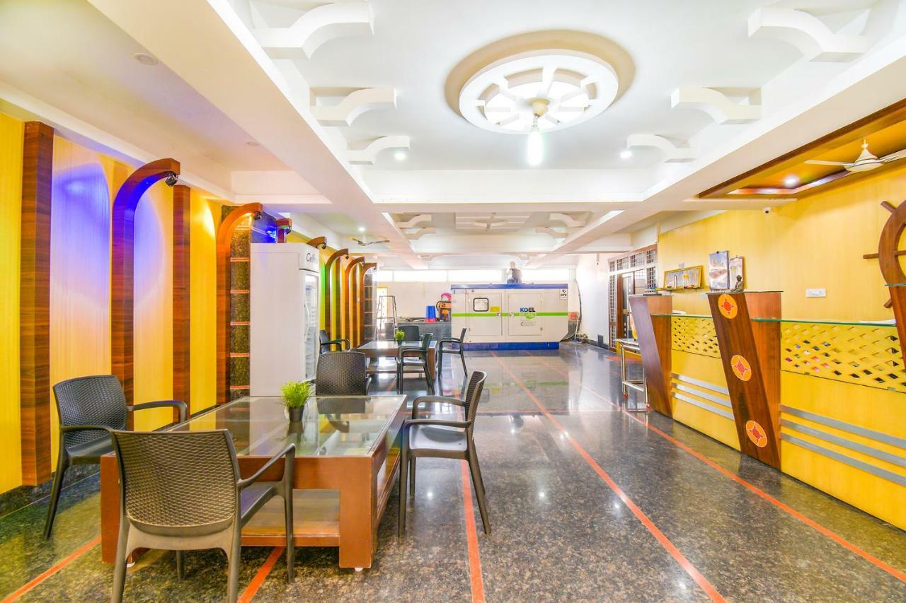 Fabexpress Gokul Ameerpet Hotel 3*