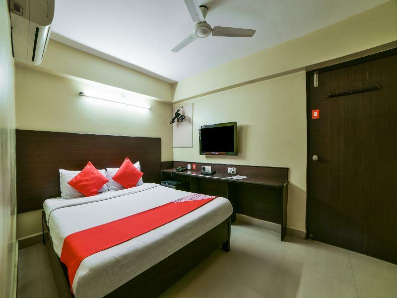 Oyo 2840 Kanha Grand 3*