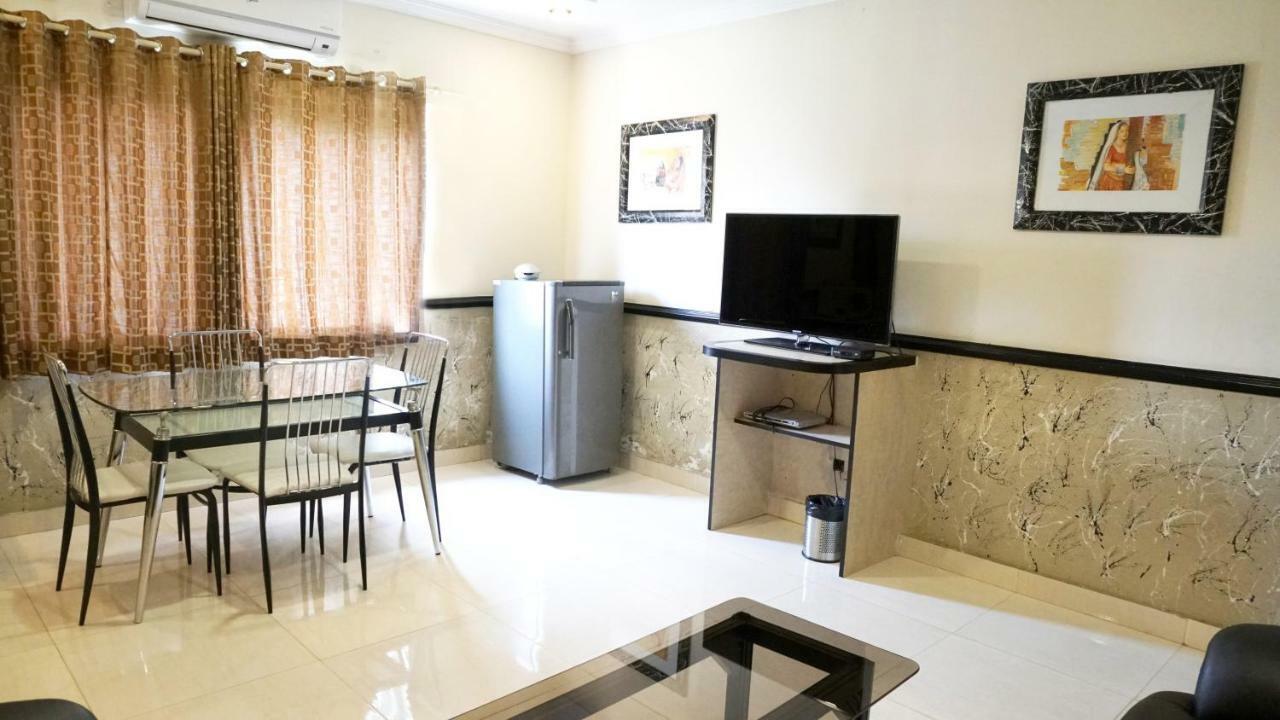 Hotel Kodali Guest Suites