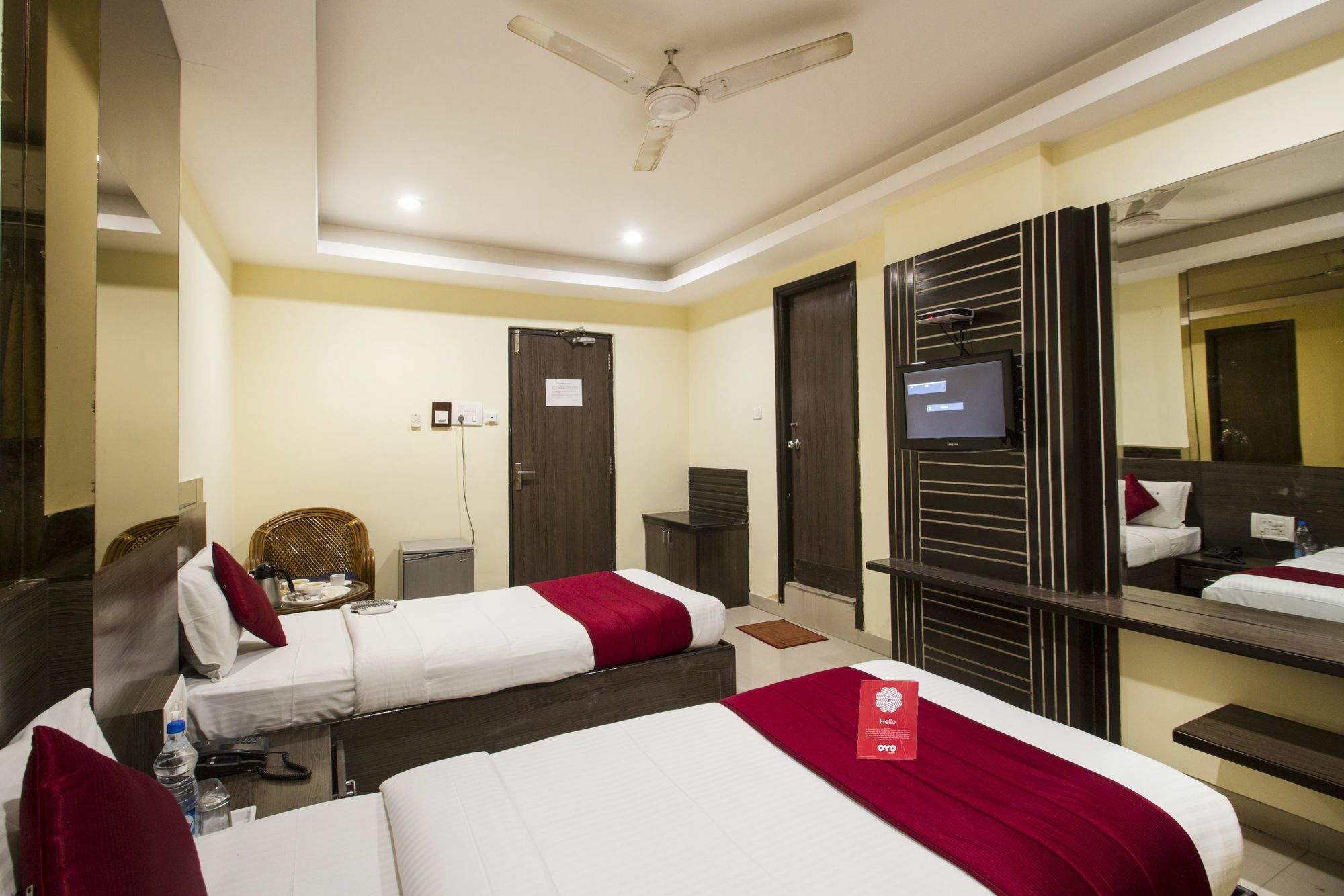 Oyo 6648 Royal Residency Hotel 2*