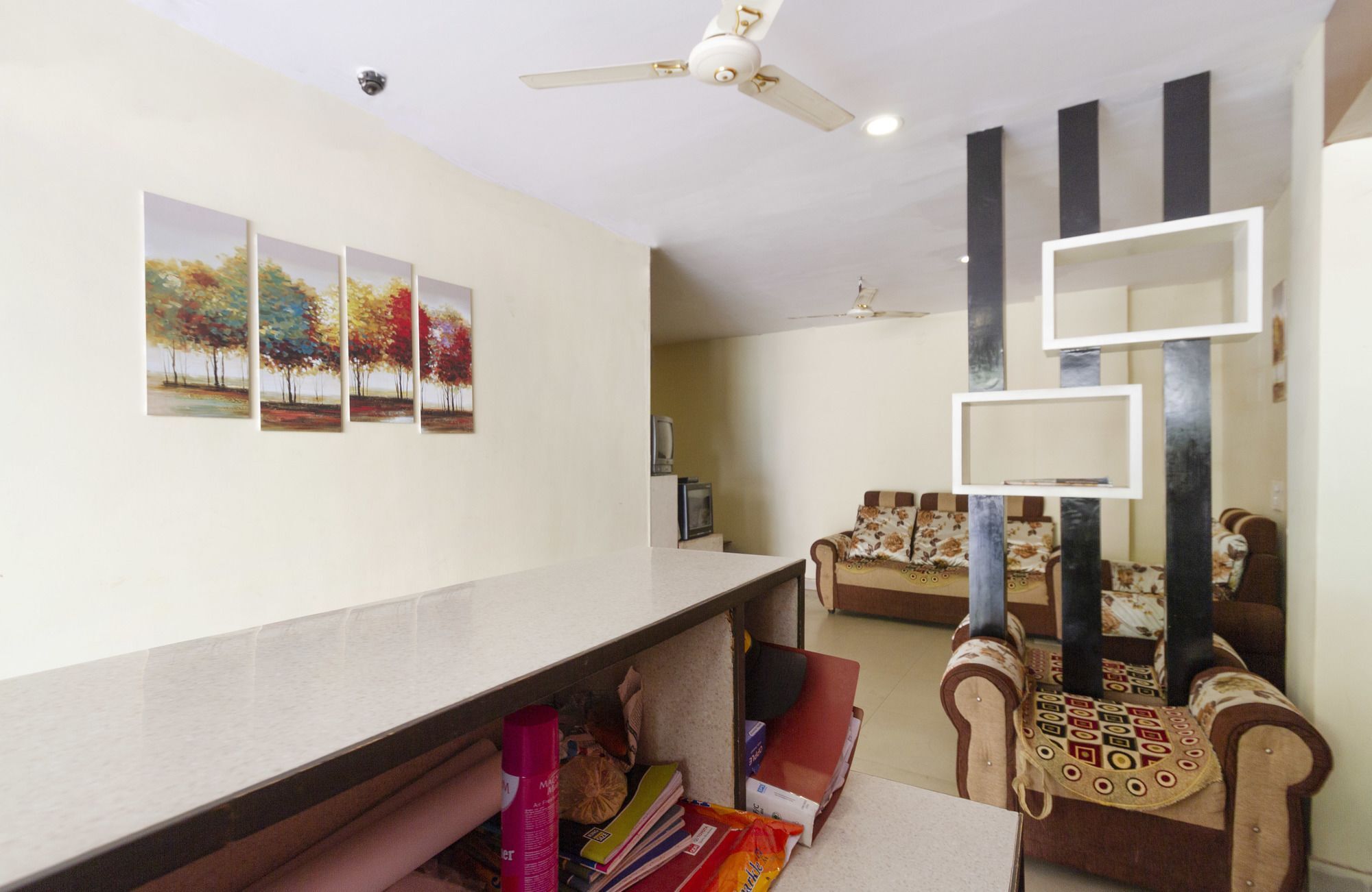 Hotel Rinn Lakdikapul 3*
