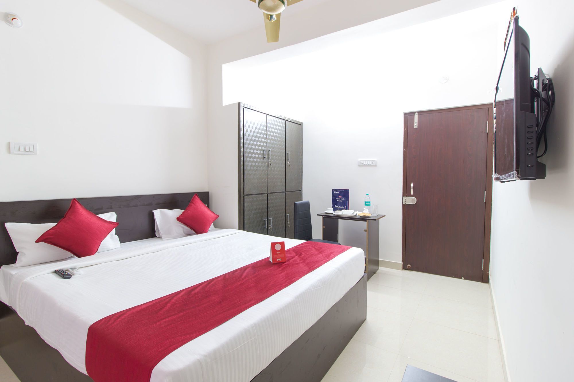 Oyo 9004 S V Residency Hyderabad