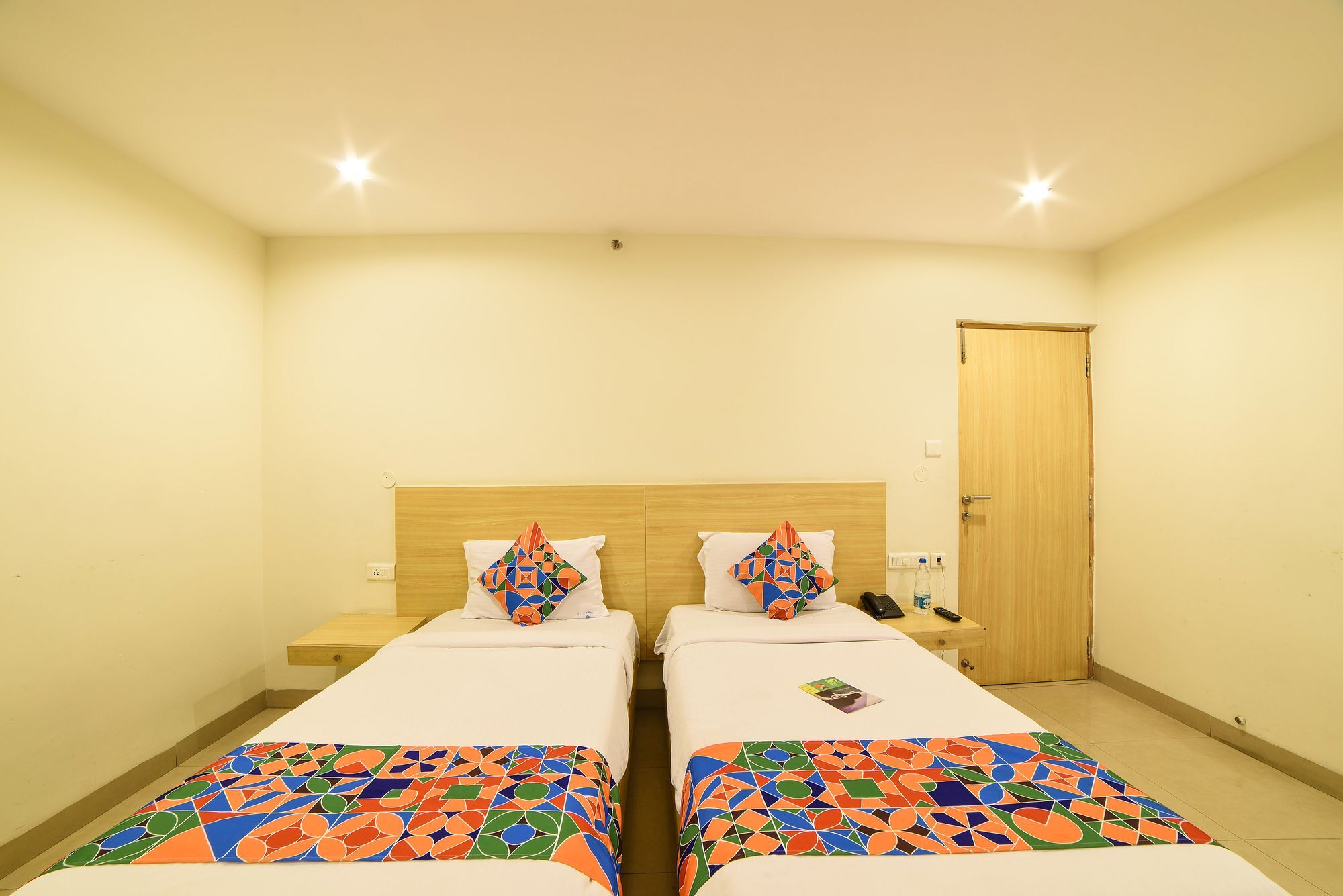 Fabhotel Vinflora Banjara Hills