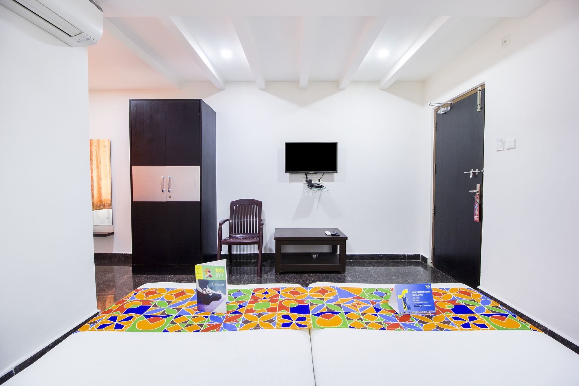 Hotel Fabexpress Gokul Ameerpet Hyderabad