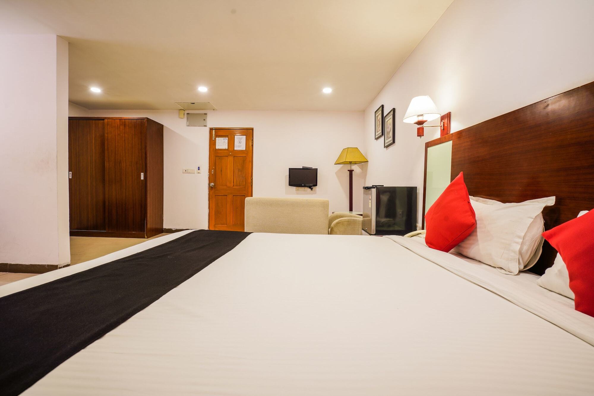 Capital O 23149 Uotel 3* Hyderabad