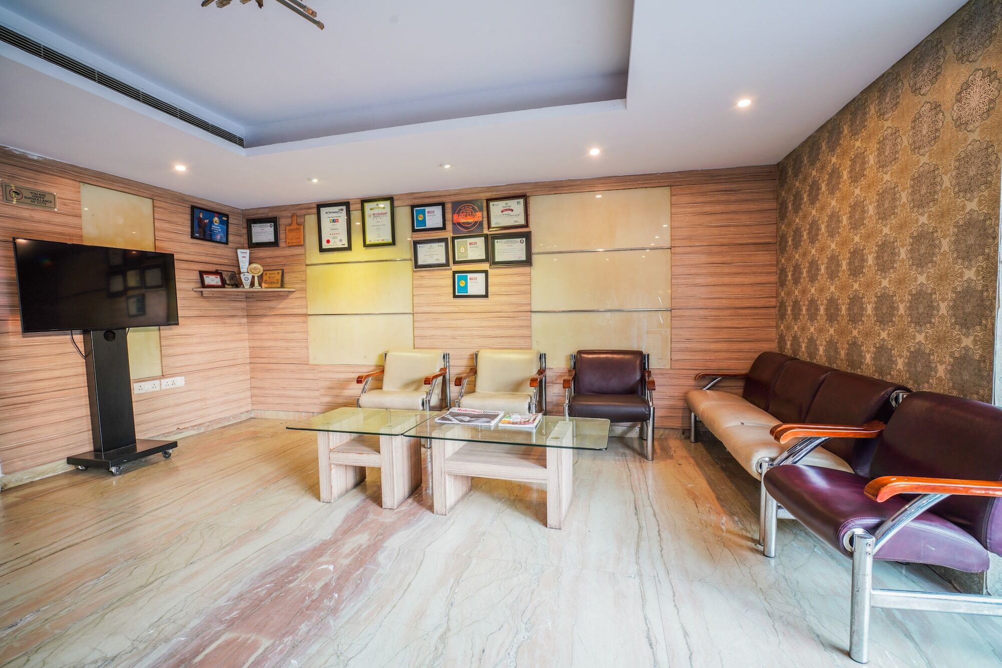 Hotel Capital O 23149 Uotel 3*