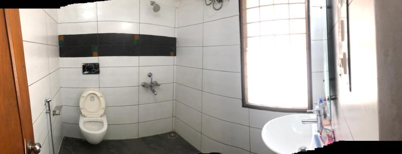 Hostel Greenhaze Living