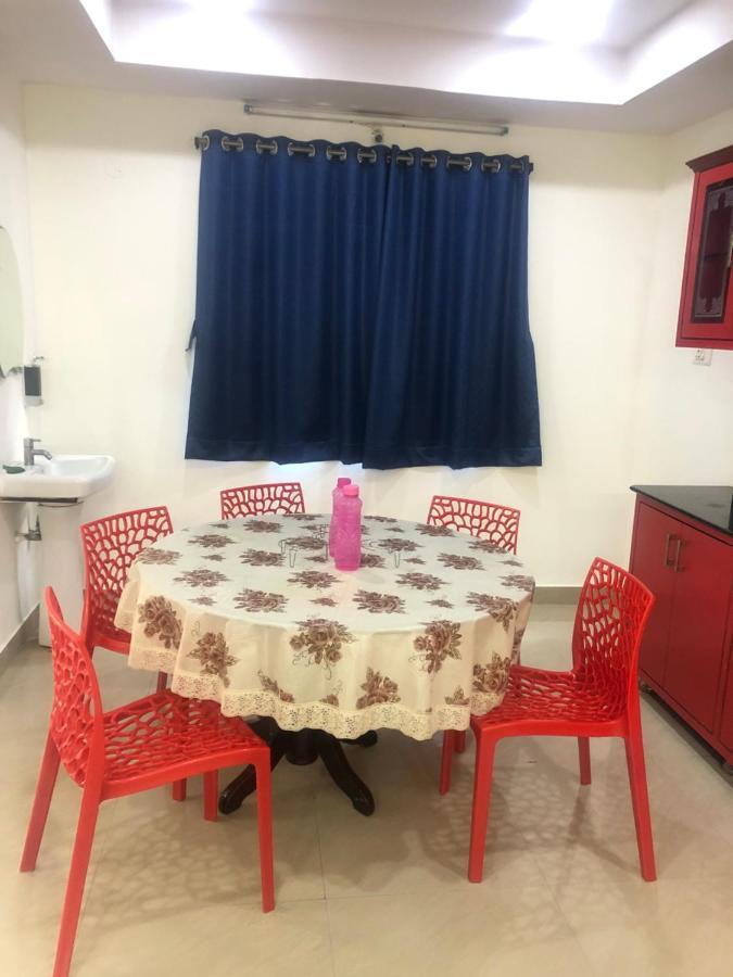 Royal Suites Serviced *