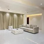 Diamond Lake View Villa