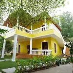 Brown Town Resort & Spa