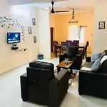 Charter Stays 3Bhk Luxurious Flat In Manikonda