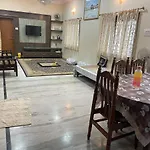Modern 2Bhk Flat Apartment With Large Living Dinning And Kitchen