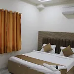 Hotel Vaarahi Chanda Nagar, Near Hitech City