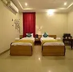 Oyo Premium Lakdi Ka Pul Regency