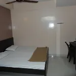 Dwaraka Inn
