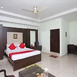 Oyo 6661 Aurum Abode