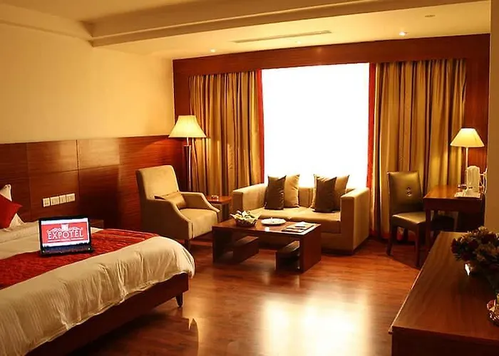 Hotel Lake View