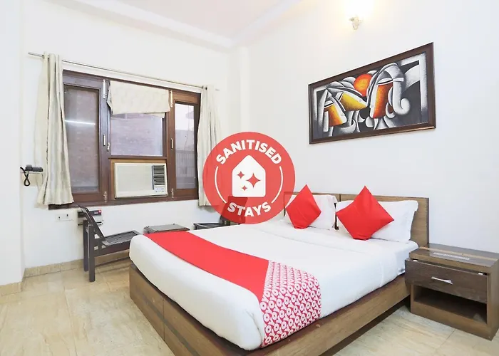 Oyo 69048 Prestige Castle Inn