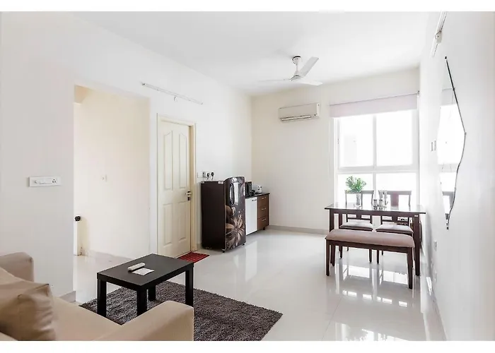 Bluo 1Bhk Hitech City - Gym, Tt, Terrace Garden, Lift