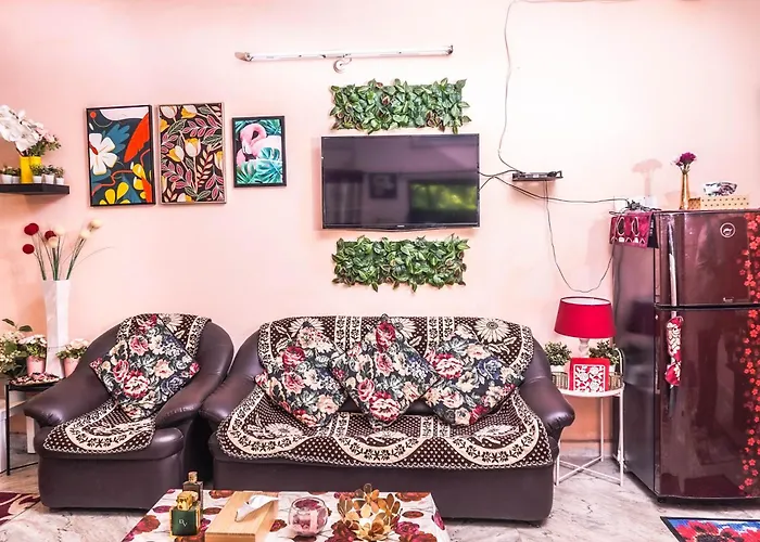Syed Residency - Near Charminar And Salar Jung Museum