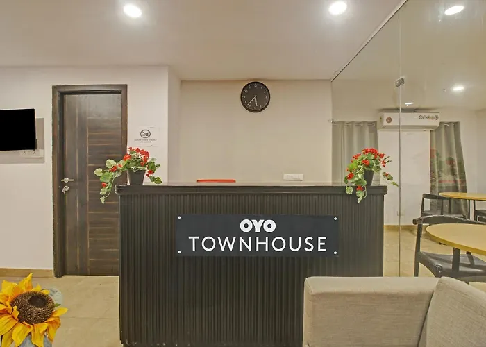 Townhouse 1188 Xanthe Hotels