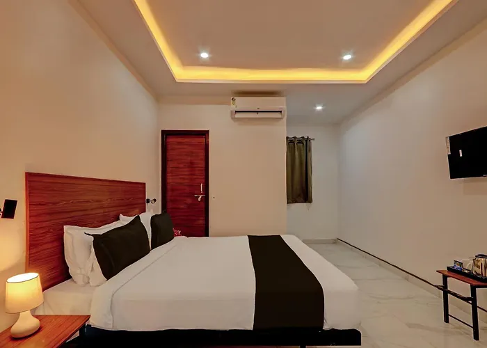 Hotel O Outer Inn