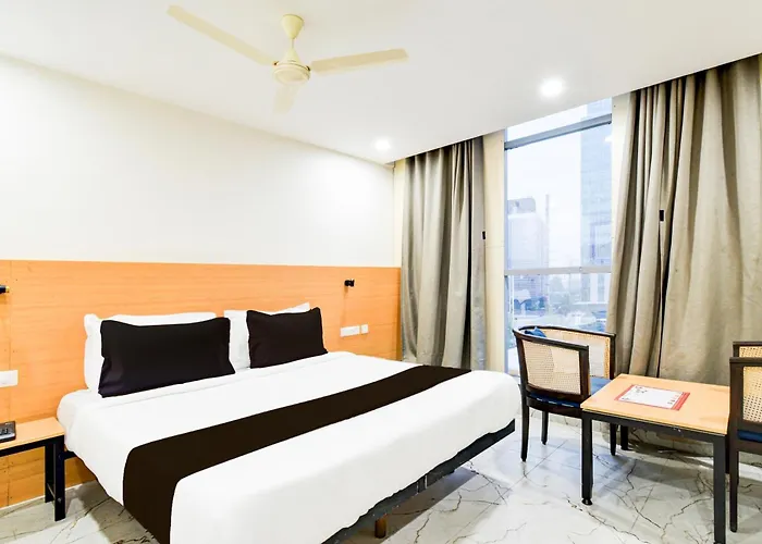 Fabhotel Unnam