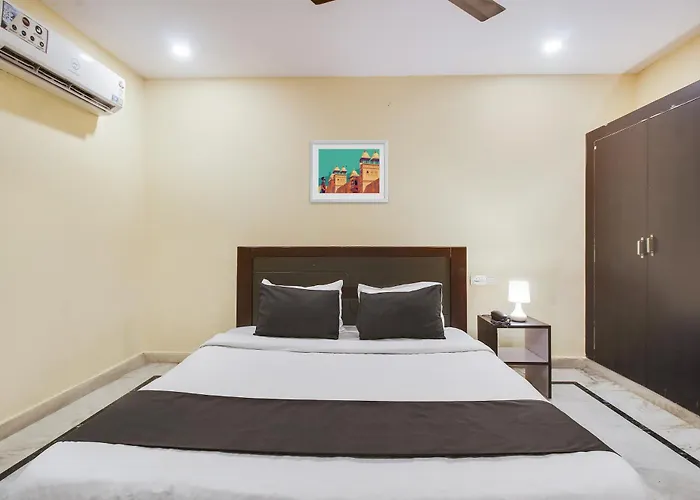 Hotel O Anuguna Tulasi Grand Near Jntu University Hyderabad
