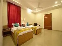Oyo Premium Lakdi Ka Pul Regency