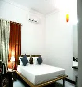 Aditya Inn