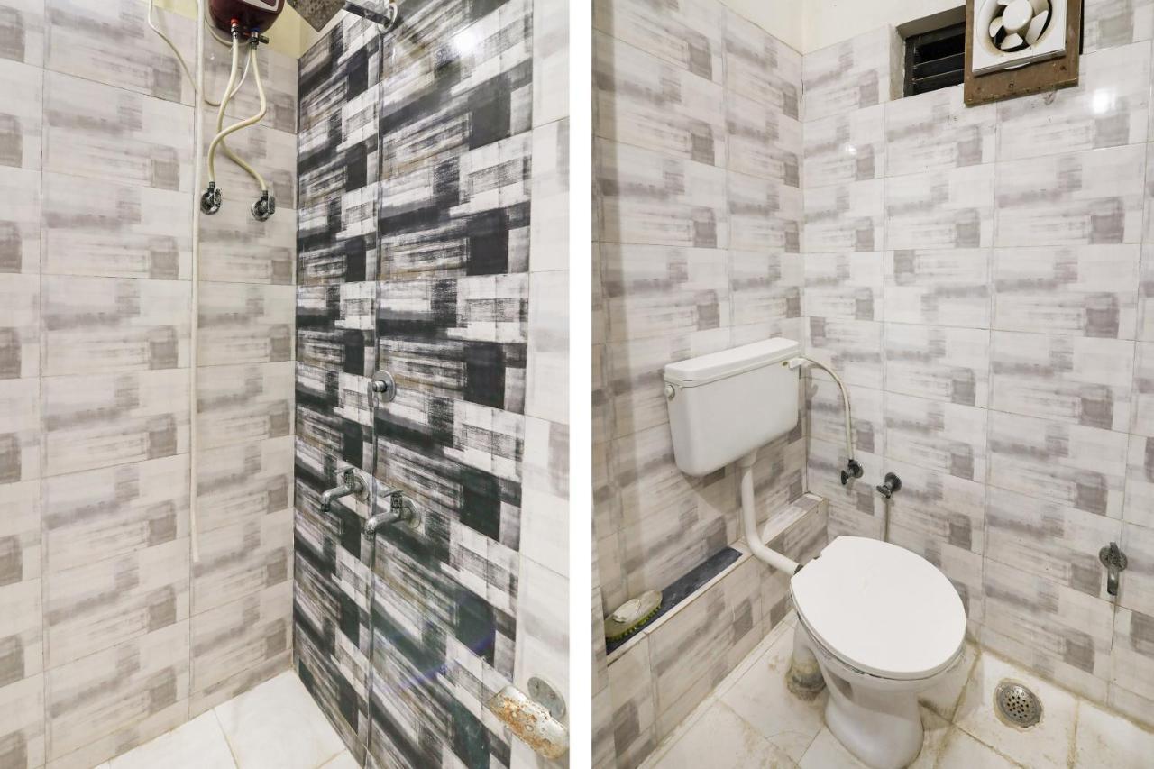 Spot On 74086 Sri Sai Durga 3* Hyderabad