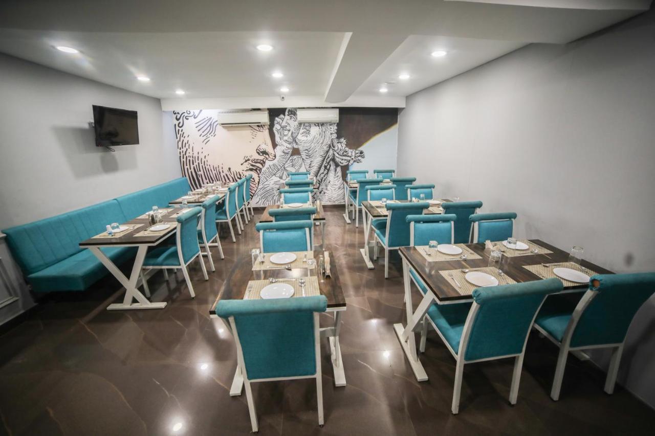 Golden Leaves 3* Hyderabad