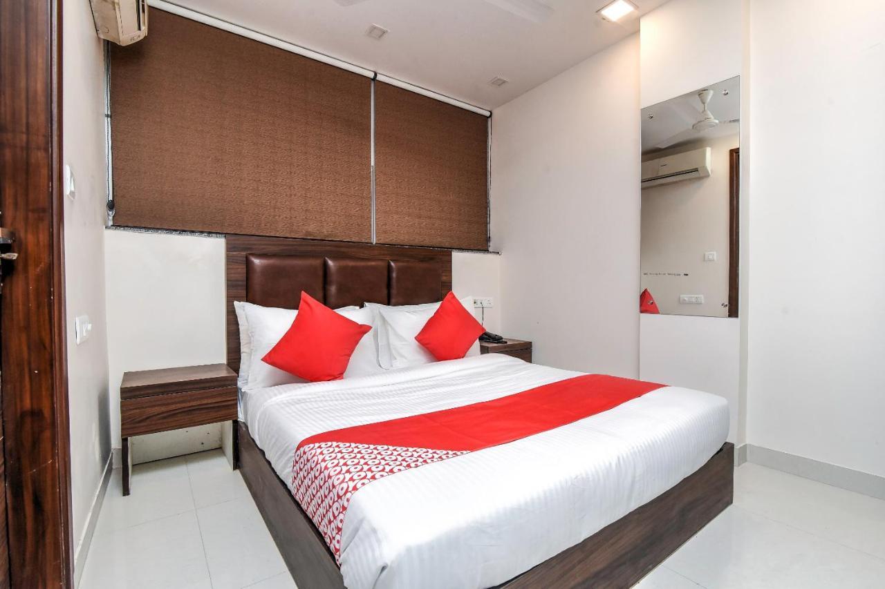 Oyo 69048 Prestige Castle 3*